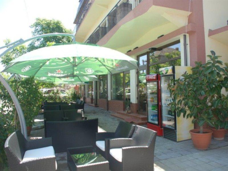 Hotel Coliseum Calafat Zewnętrze zdjęcie