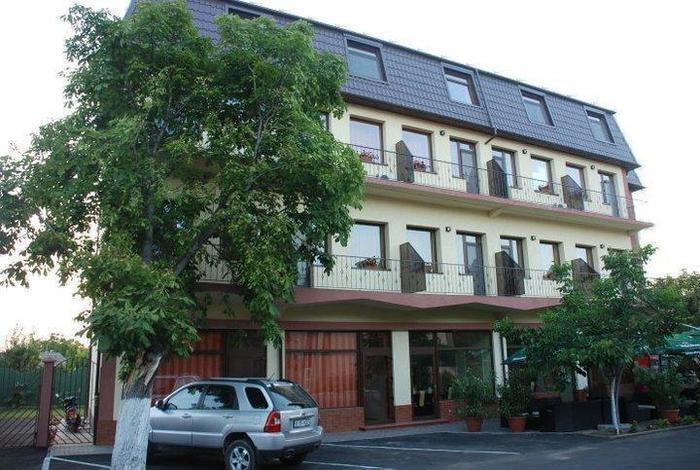 Hotel Coliseum Calafat Zewnętrze zdjęcie