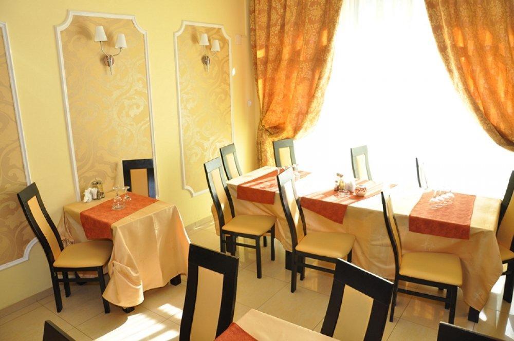 Hotel Coliseum Calafat Zewnętrze zdjęcie