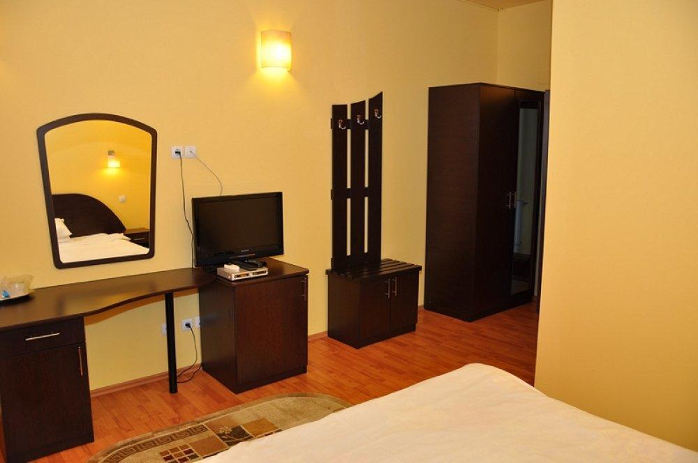 Hotel Coliseum Calafat Zewnętrze zdjęcie